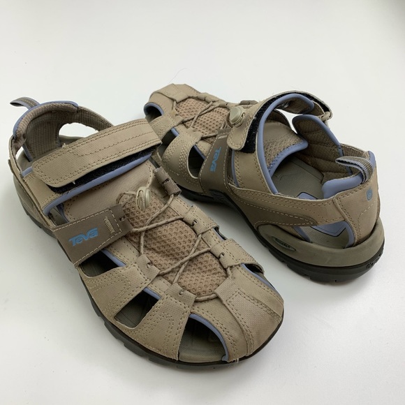 Teva Deacon Closed Toe Water Shoe Size 8